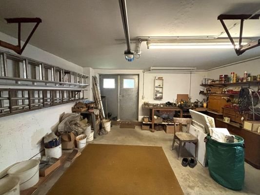 Werkstatt/Garage am Haus