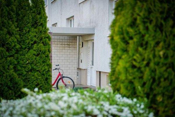 Ferdinand-von Schill-Straße 25-31