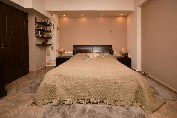 Südostkreta, Vainia: Fantastische zweistöckige freistehende Villa mit Bergblick zu verkaufen