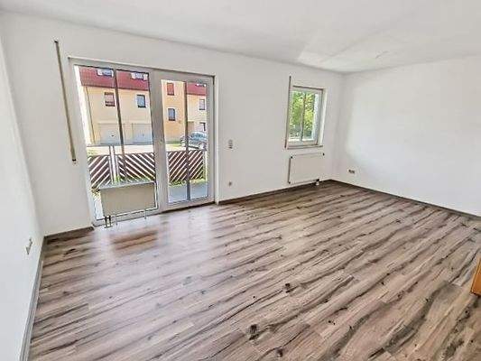 Wohnzimmer b (Wohnung Nr. 11)