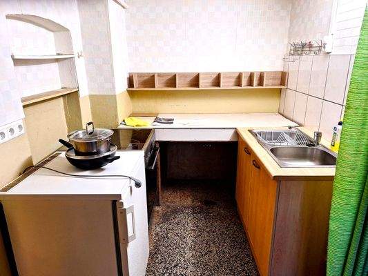 24 Küche Teil 2.jpg