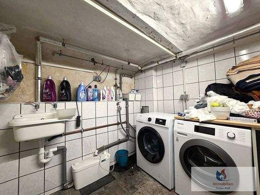Waschraum KG