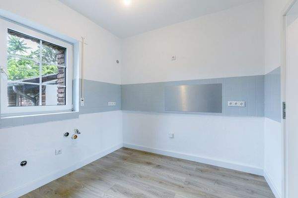 Küche, vor Einbau der Küchenzeile