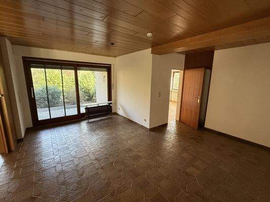 Esszimmer und Eingangsbereich