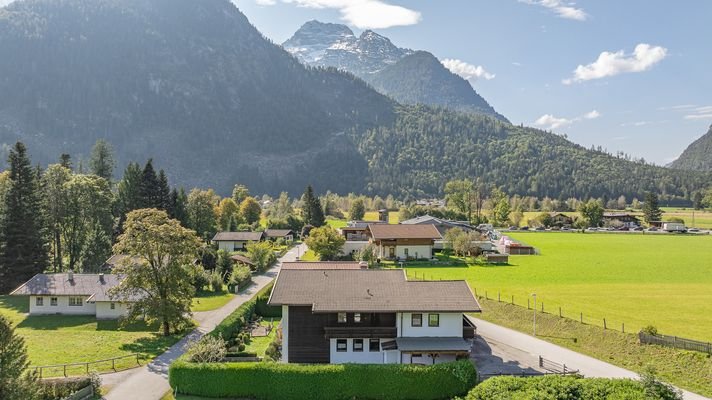 KITZIMMO-Mehrfamilienhaus in sehr guter Lage in St. Martin bei Lofer kaufen.