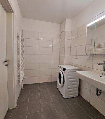 WMS-Anschluss und Handtuch-Heizkörper