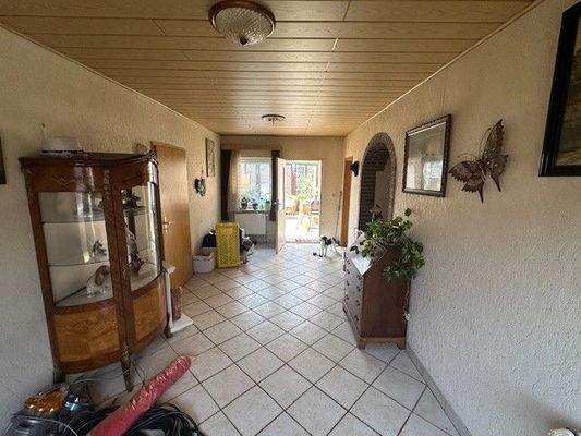 Flur Eingangsbereich+