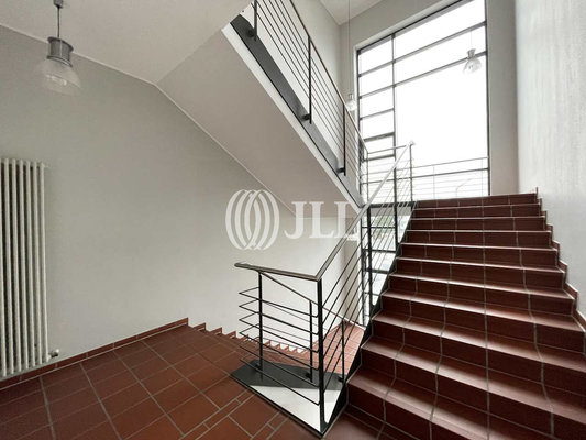 Treppenhaus - JLL