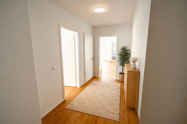 Einrichtungsbeispiel/KI-generiert