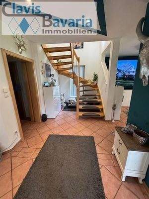 Eingangsbereich, Treppenhaus zum OG