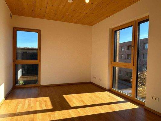 Kinder-/Arbeitszimmer