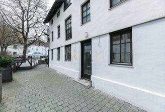 Blick zum Hauseingang