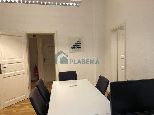 198.01-Büro 1-Ansicht 2