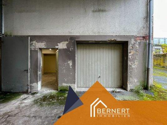 Lagerraum neben Garage