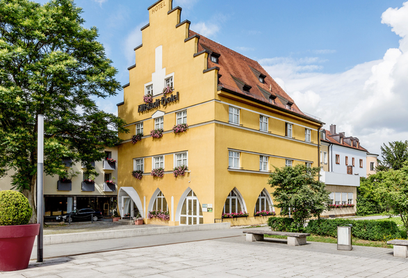 Hotel mit Stellplätzen