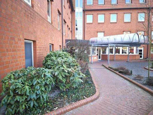 1.Haupteingang-Foyer