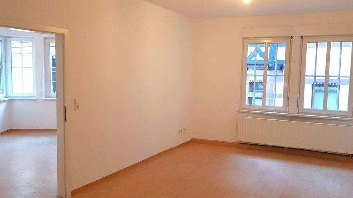 geräumiges Schlafzimmer