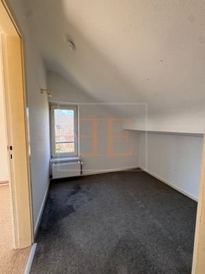 Durchgangszimmer OG