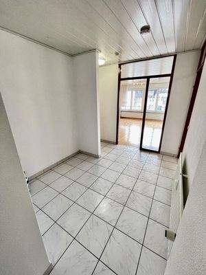 Diele Richtung Wohnzimmer