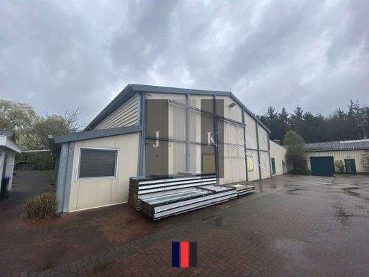 Ebenerdiges Tor Außenansicht