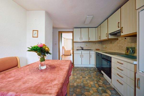 Obergeschoss, Küche mit Essbereich 