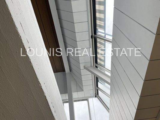 Blick nach oben in die Galeriefläche