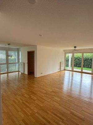 Wohn- und Essbereich.jpg