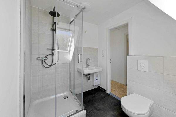 Dachgeschoss Badezimmer