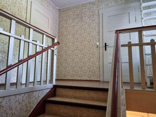 Treppe zum Dachgeschoss