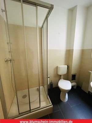 Tageslichtbad mit Dusche