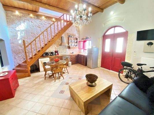 Kreta – Komplett renovierte traditionelle Maisonette-Wohnung in Vamos zu verkaufen