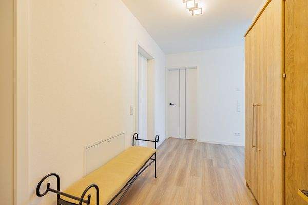 16-Ingolstadt-WHG-Flur