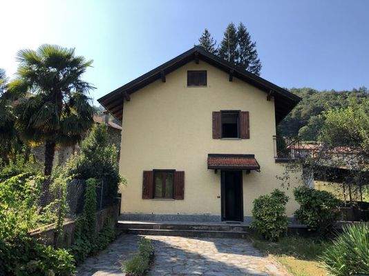 Nebengebäude: Ansicht von Westen