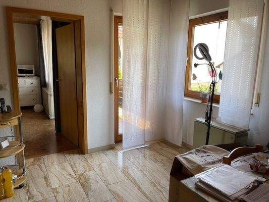 Diele/Durchgangszimmer EG