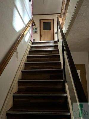 Treppe zum 1. OG