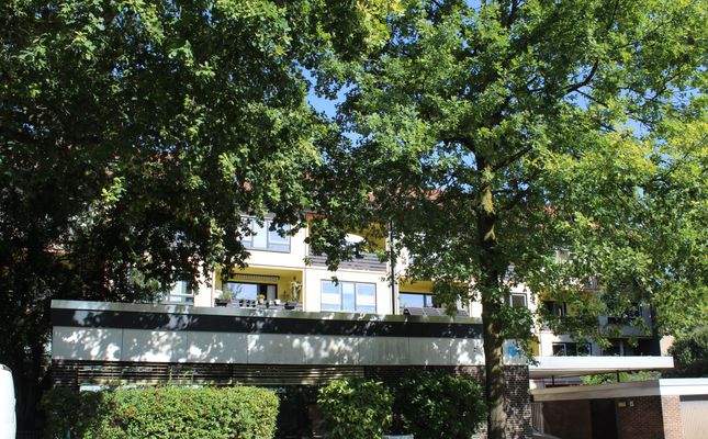 Rückseite Mehrfamilienhaus