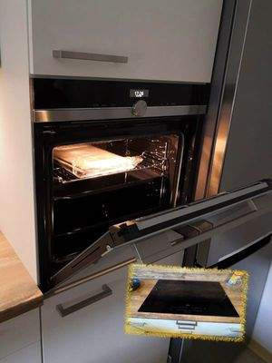 Herd mit Umluft u. Grillfunktion neuwertig