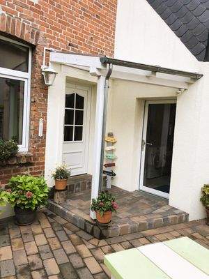 Zugang Wohneinheit 2 und Waschküche