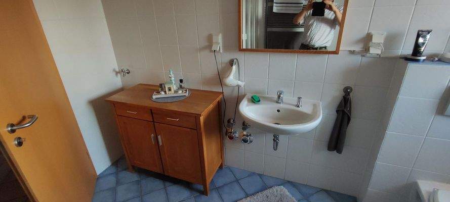 Bad mit Waschmaschinenanschluß