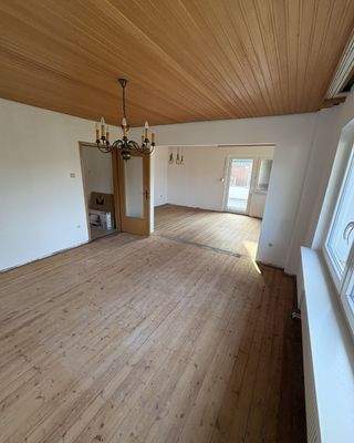 Wohn - & Esszimmer EG.jpg