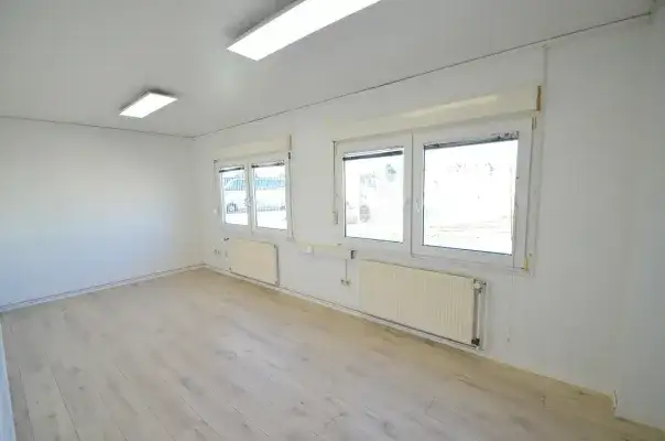 becac94c-0ba4-42ec-9d8e-21e9455d9a4c-1927537549.we