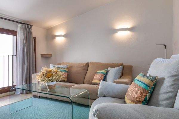 BHHS-BAL-0619 Stadthaus mit gültiger Hotellizenz zum Verkauf in Sóller, Mallorca