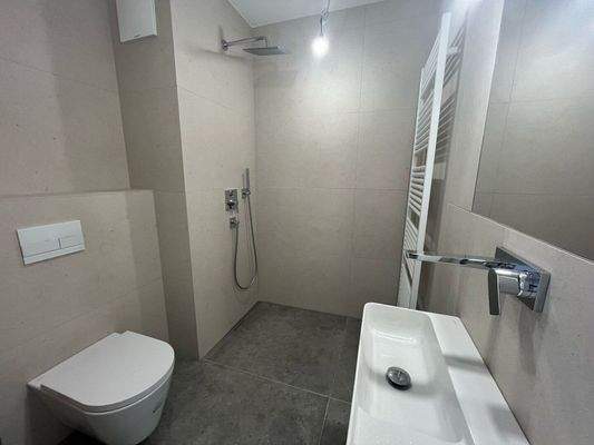 52b677fe-89ae-4930-aae7-5d95fdd8cbd8