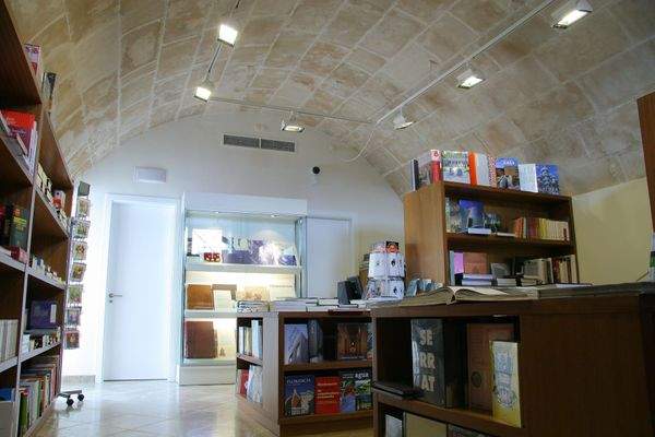 addb4eb23e34a410171f39f963debff2780d86246a4