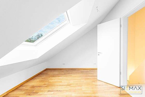 Zimmer im Dachgeschoß 