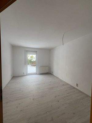 Schlafzimmer 2 mit Zugang Garten