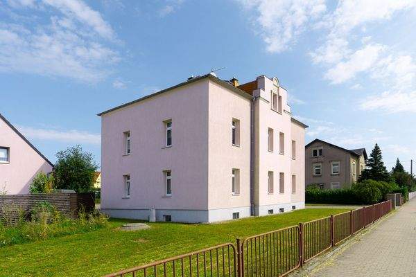 Ansicht 2 Hauptgebäude