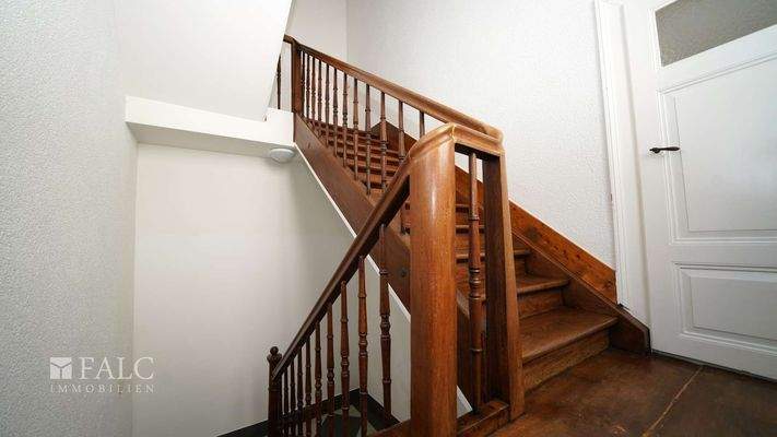 gepflegtes Treppenhaus