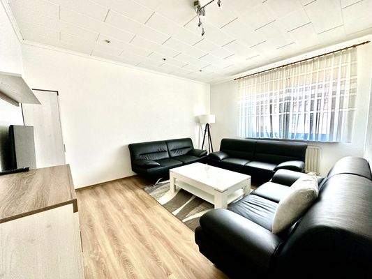 Wohnraum, möbeliert