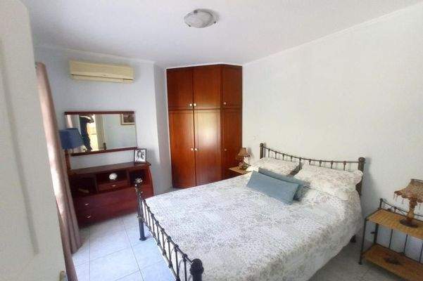 Kreta, Kavousi: Tolle Villa mit Pool, Meerblick und Olivenhain zu verkaufen